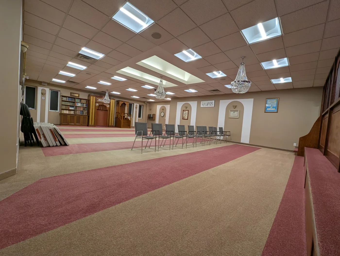 Carpeted community prayer hall